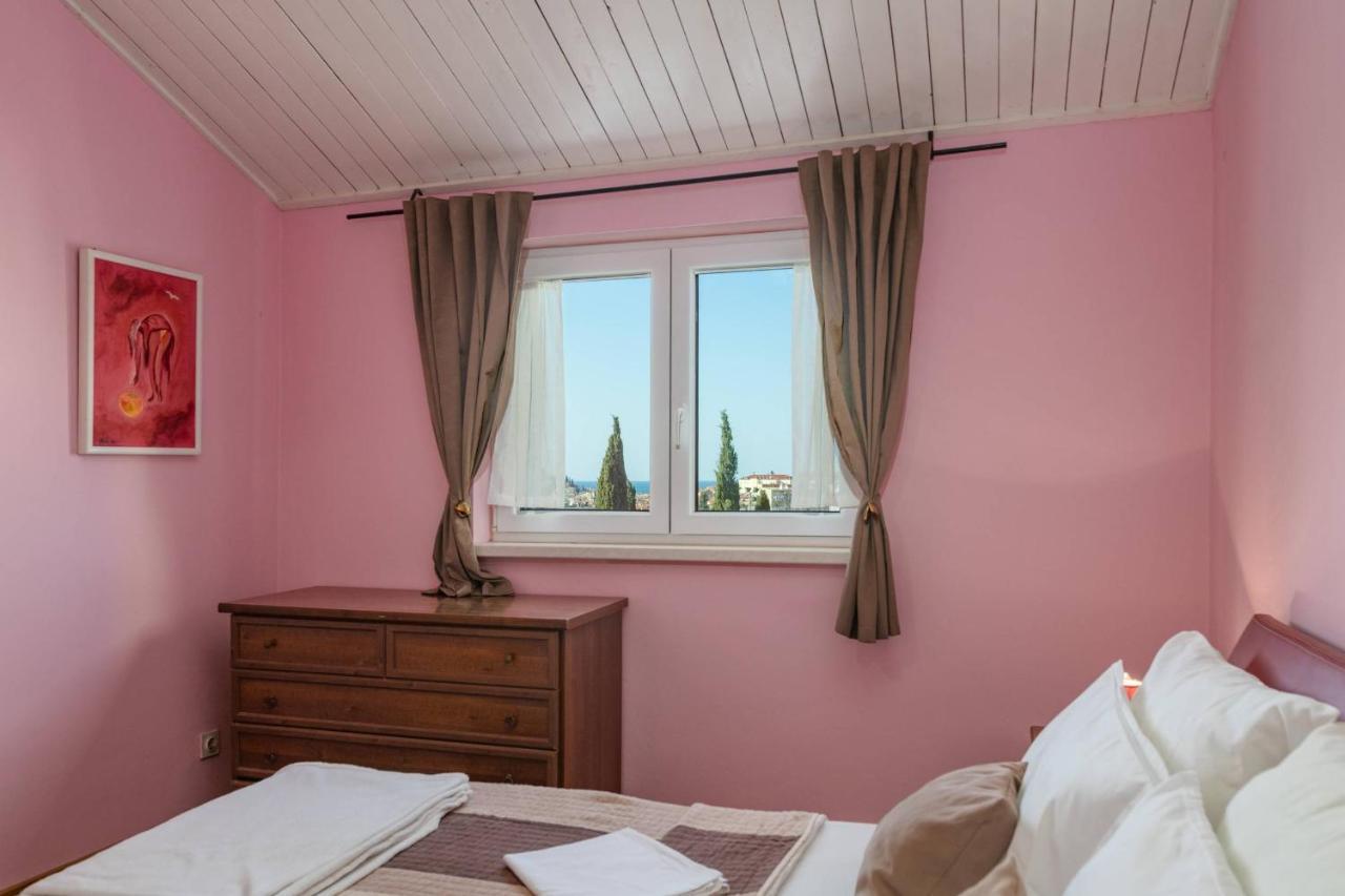 Apartment Josephine Ровинь Экстерьер фото